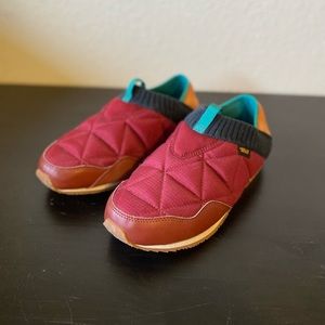 Teva ReEmber Slip-Ons - Rhubarb Multi